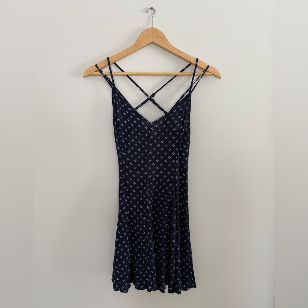 American Eagle Outfitters Flowy Skater Dress With Criss Cross Back Size 4